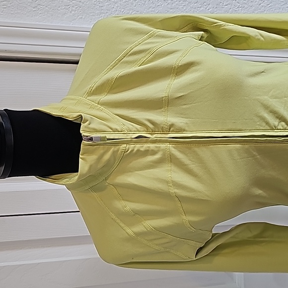 Gap Body Jacket EUC Size Small - Picture 6 of 7